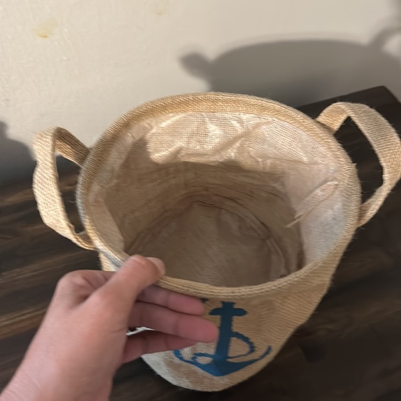 Basket - Picture 2 of 4